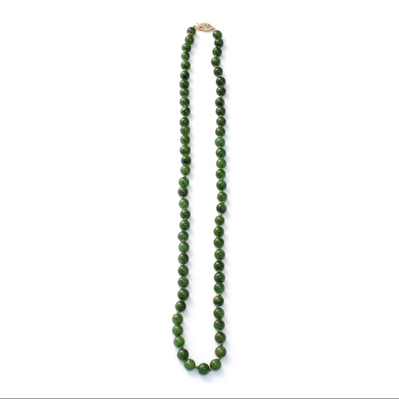 Vintage Knotted Nephrite Jade Bead Necklace 14K Gold Clasp 18.75” Beaded Strand - Picture 2 of 7